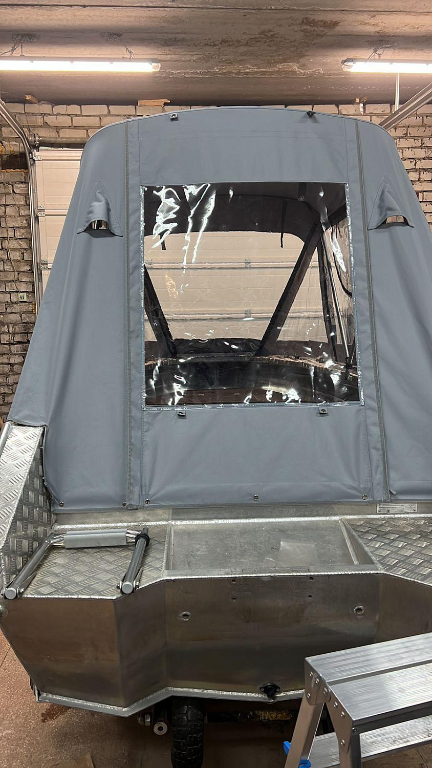 детальное изображение Wyatboat 390